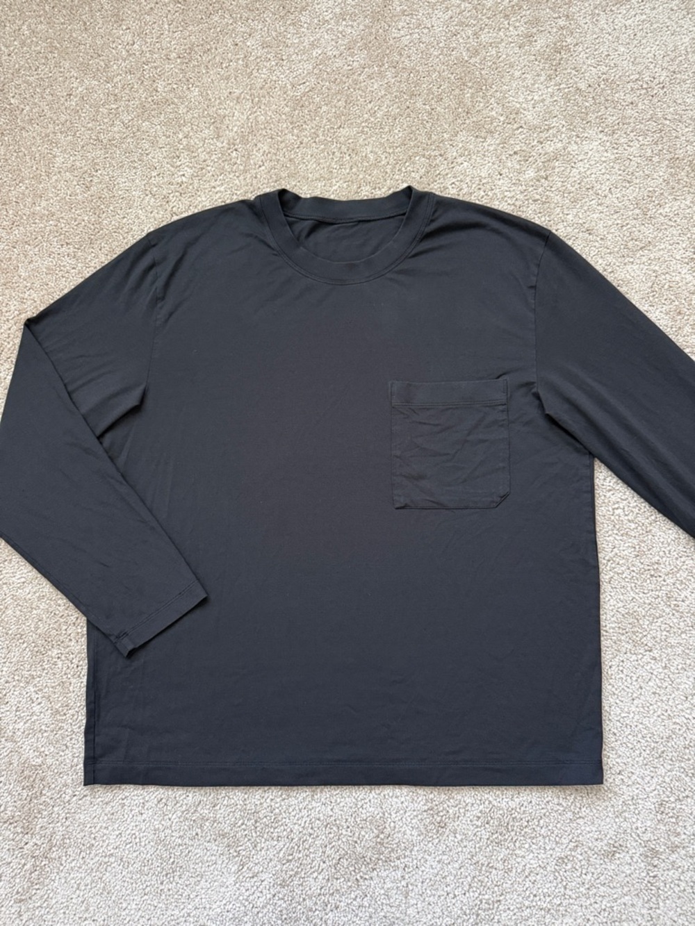 Lululemon The Fundamental Oversized Long Sleeve Pocket T Shirt Black - Picture 2 of 7